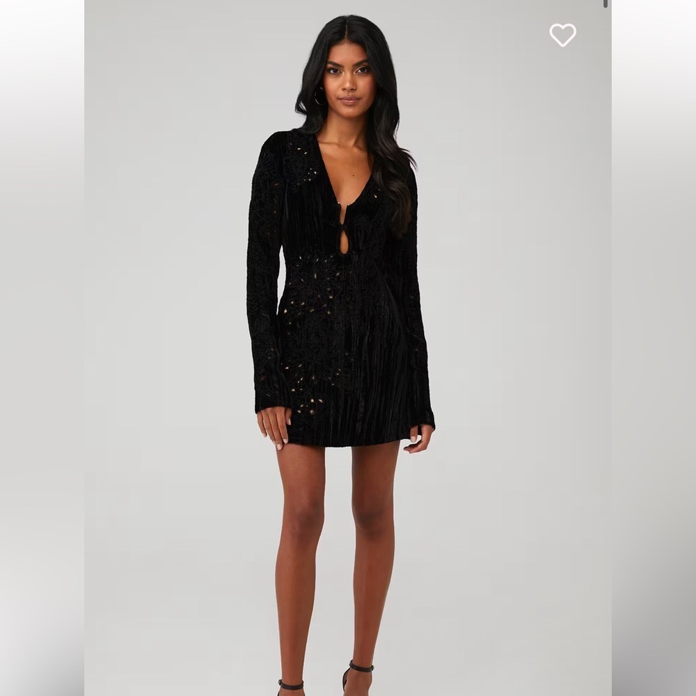 NWOT - Hemant and Nandita Elegant Black Lace Dress